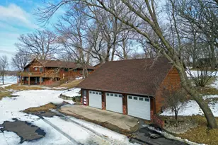 1122 S Andrew Dr NE, New London, MN 56273 - Photo 43