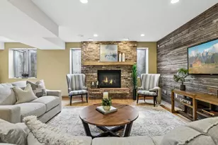 11625 Live Oak Dr, Minnetonka, MN 55305 - Photo 45