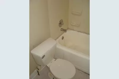 610 8th Street SW, Austin, MN 55912 - Photo 21