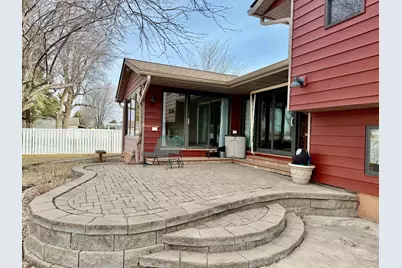 1665 Oakwood Drive, Worthington, MN 56187 - Photo 41