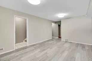 328 River Woods Ln, Burnsville, MN 55337 - Photo 7