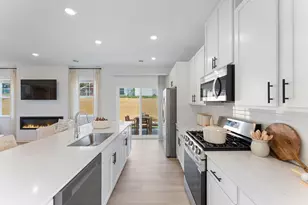 4030 Hayward Ave N, Oakdale, MN 55128 - Photo 3