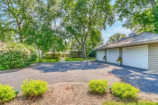 919 N Shore Dr, Detroit Lakes, MN 56501 - Photo 5