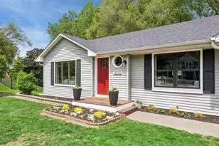 13710 5th Ave N, Plymouth, MN 55441 - Photo 7