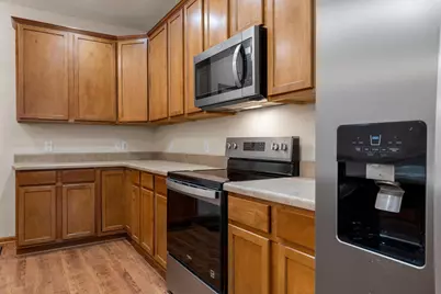 6708 Narcissus Lane N, Maple Grove, MN 55311 - Photo 11