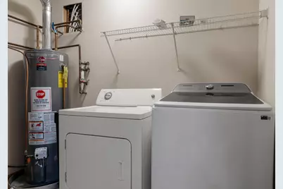 6708 Narcissus Lane N, Maple Grove, MN 55311 - Photo 23