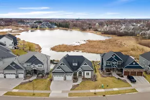 13175 Coral Sea Ct NE, Blaine, MN 55449 - Photo 3