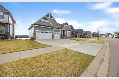 13175 Coral Sea Ct NE, Blaine, MN 55449 - Photo 7