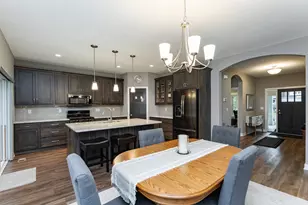 2745 Sand Trap Rd SE, Rochester, MN 55904 - Photo 11