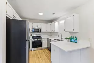 270 E Orchard St, Belle Plaine, MN 56011 - Photo 9