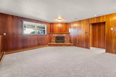 2807 Edgewood Drive N, Fargo, ND 58102 - Photo 29
