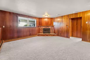 2807 Edgewood Dr N, Fargo, ND 58102 - Photo 29