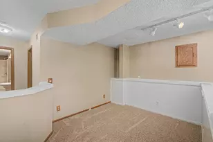 9614 Wellington Ln N, Maple Grove, MN 55369 - Photo 23