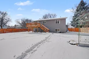 9614 Wellington Ln N, Maple Grove, MN 55369 - Photo 29
