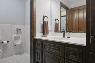 6930 Lake Harrison Cir, Chanhassen, MN 55317 - Photo 29