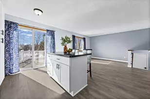 5935 W 136th St, Savage, MN 55378 - Photo 7