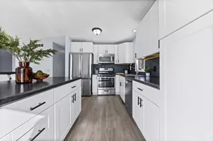 5935 W 136th St, Savage, MN 55378 - Photo 5