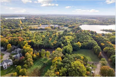 2022 Holy Name Drive, Wayzata, MN 55391 - Photo 5