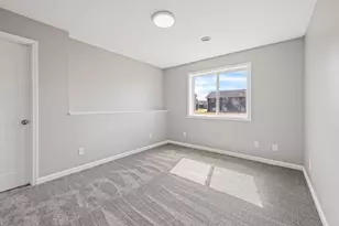 423 Eagle St NW, Isanti, MN 55040 - Photo 33