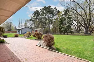 10700 Flora St NW, Coon Rapids, MN 55433 - Photo 27