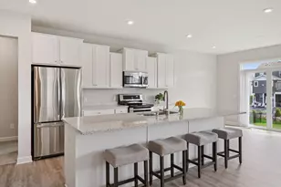 1285 Pinehill Blvd, Waconia, MN 55387 - Photo 1