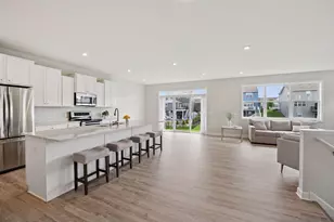 1285 Pinehill Blvd, Waconia, MN 55387 - Photo 3