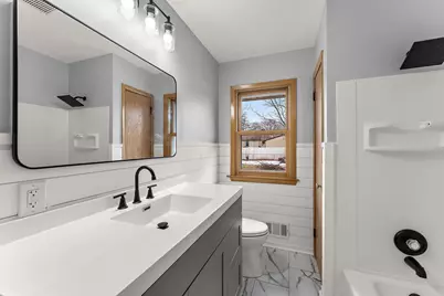 136 Panorama Avenue, Fridley, MN 55421 - Photo 11