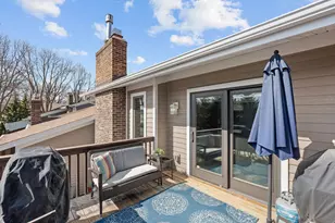 9344 Nesbitt Rd, Bloomington, MN 55437 - Photo 39