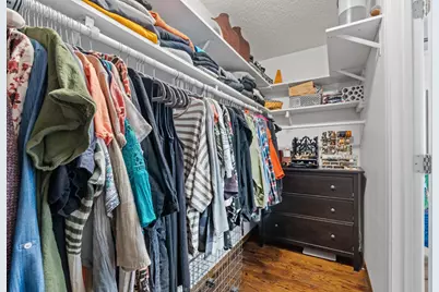 9344 Nesbitt Road, Bloomington, MN 55437 - Photo 19