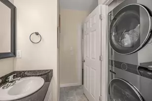 282 Annapolis St E, West Saint Paul, MN 55118 - Photo 17