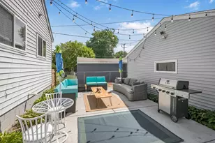 282 Annapolis St E, West Saint Paul, MN 55118 - Photo 21