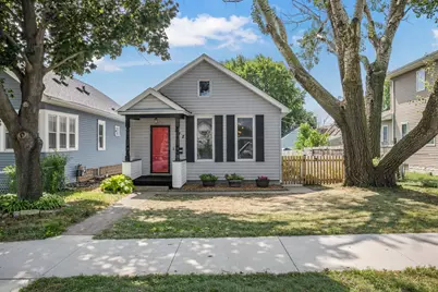 282 Annapolis Street E, West Saint Paul, MN 55118 - Photo 1