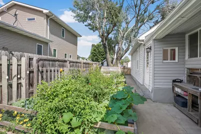 282 Annapolis Street E, West Saint Paul, MN 55118 - Photo 23
