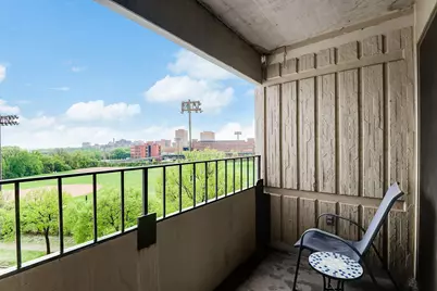 1920 S 1st Street #304, Minneapolis, MN 55454 - Photo 9