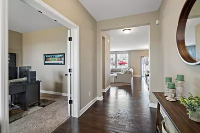 3894 Carver Path, Chaska, MN 55318 - Photo 3