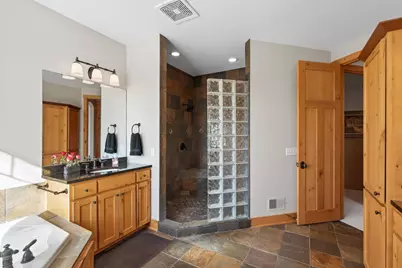 23400 Woodland Ridge Drive, Lakeville, MN 55044 - Photo 31