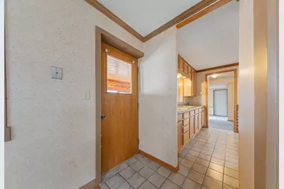 2201 Clare Drive, North Mankato, MN 56003 - Photo 7