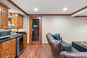 5252 Drew Ave S, Minneapolis, MN 55410 - Photo 17