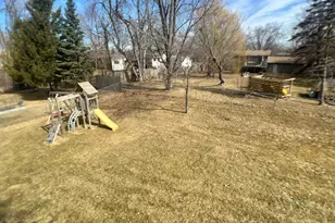 7178 Peterson Trail, Hugo, MN 55038 - Photo 5