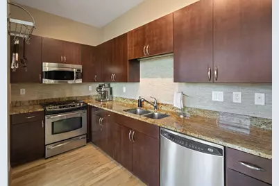 215 10th Avenue S #703, Minneapolis, MN 55415 - Photo 5