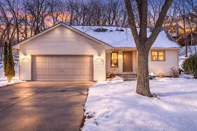 8136 Dakota Lane, Chanhassen, MN 55317 - Photo 27