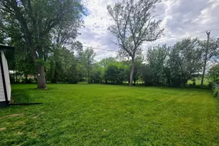 406 8th Ave SW, Pipestone, MN 56164 - Photo 57