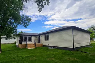 406 8th Ave SW, Pipestone, MN 56164 - Photo 55