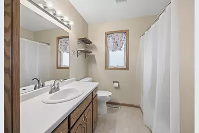 1043 35th Avenue N, Saint Cloud, MN 56303 - Photo 11