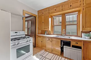 1369 Hamline Ave N, Saint Paul, MN 55108 - Photo 33