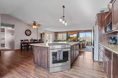 6161 144th Lane NW, Anoka, MN 55303 - Photo 7