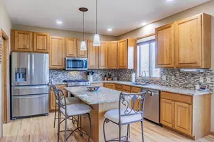 1874 Tierney Dr, Hastings, MN 55033 - Photo 17