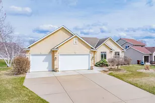 1874 Tierney Dr, Hastings, MN 55033 - Photo 3