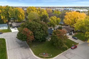 228 Terrace Dr SW, Willmar, MN 56201 - Photo 33