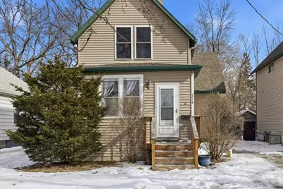 212 11th Street S, Moorhead, MN 56560 - Photo 1